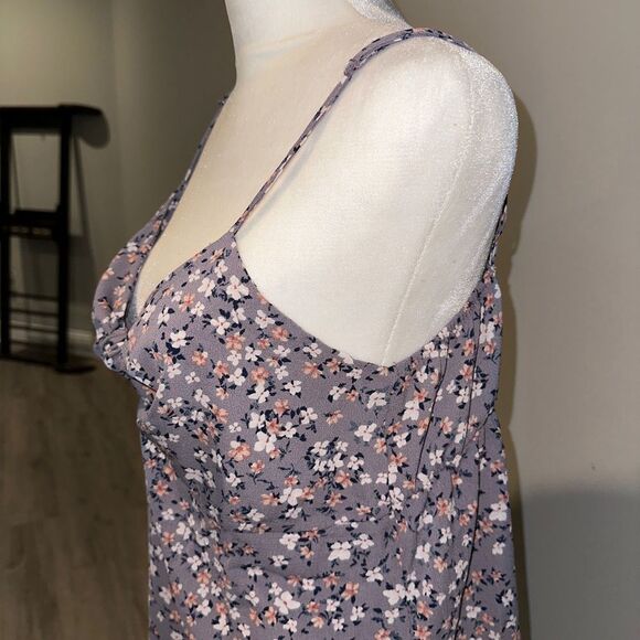 PINK ROSE Flowy Floral NWT and Adjustable Straps Cami Tops - Picture 11 of 14